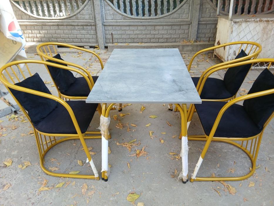 Мебел сотилади арзон нархда