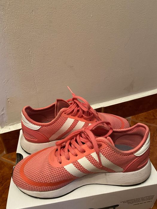 Adidași Adidas roz mărimea 38,5