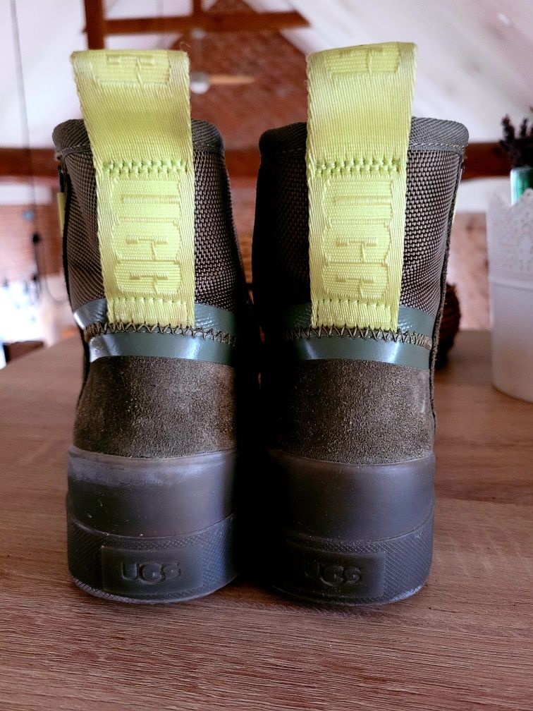 Cizme UGG 36 Verde