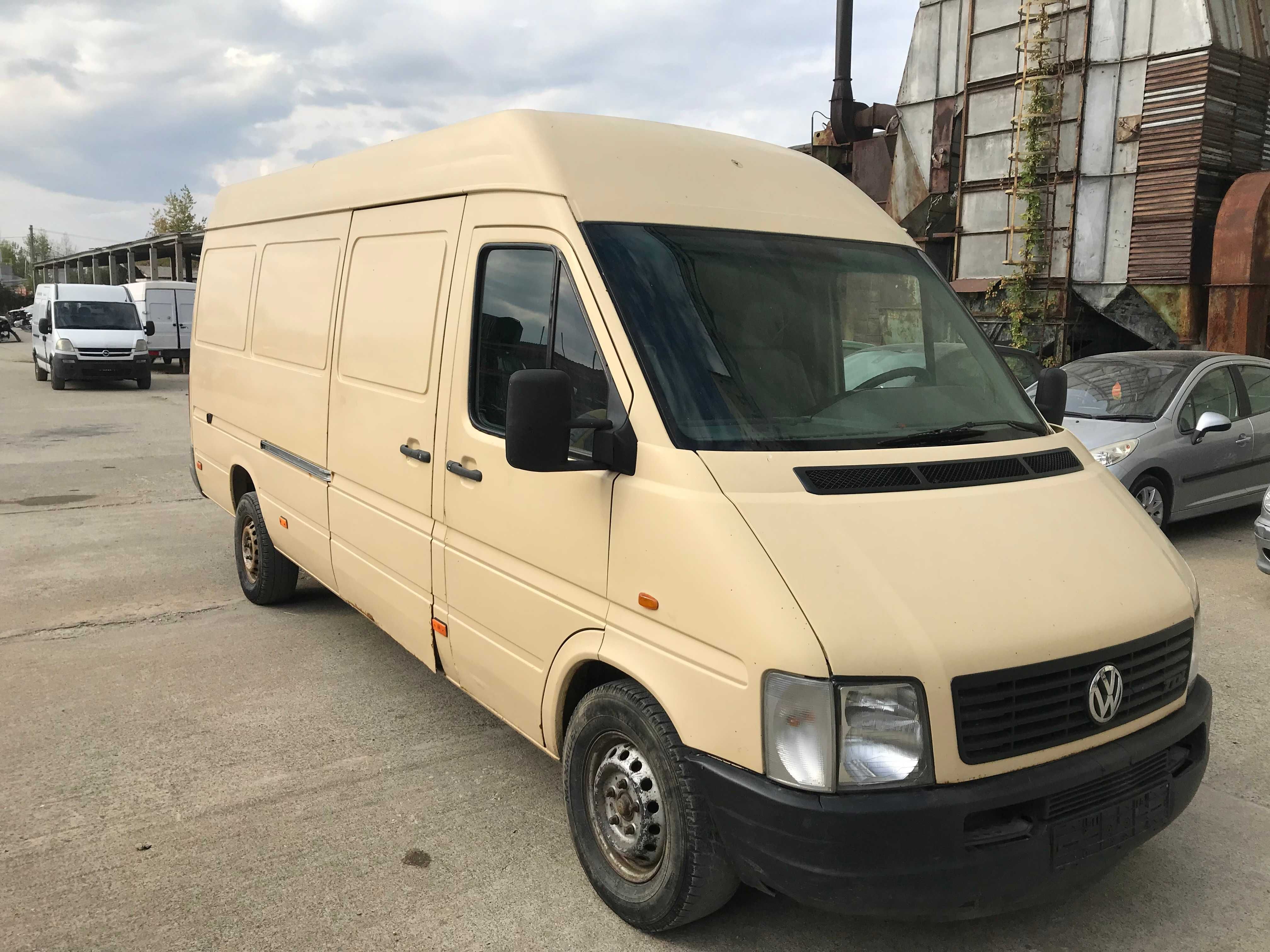 Dezmembrez Volkswagen LT 35 2.5 TDI 109 cp tip AVR punte simpla 2001