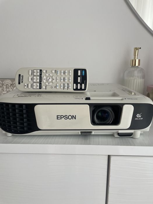 Video Proiector Epson EB-W42