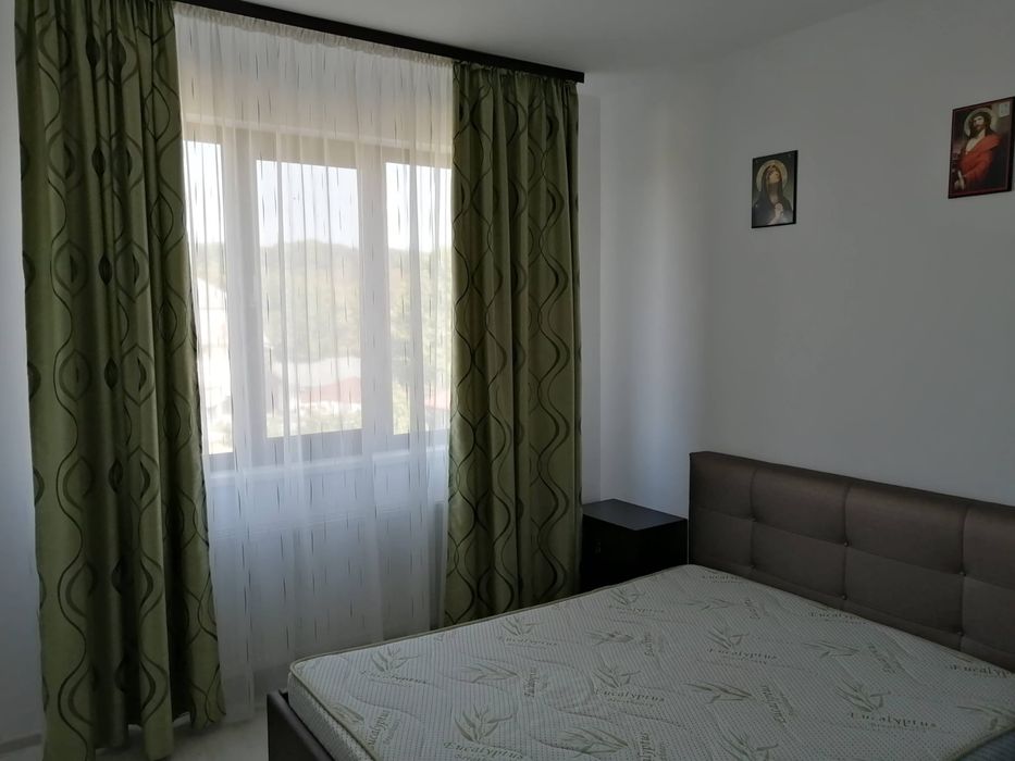 Inchiriez apartament 2 camere zona Rosu Chiajna