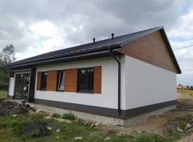 Case pe structura metalica