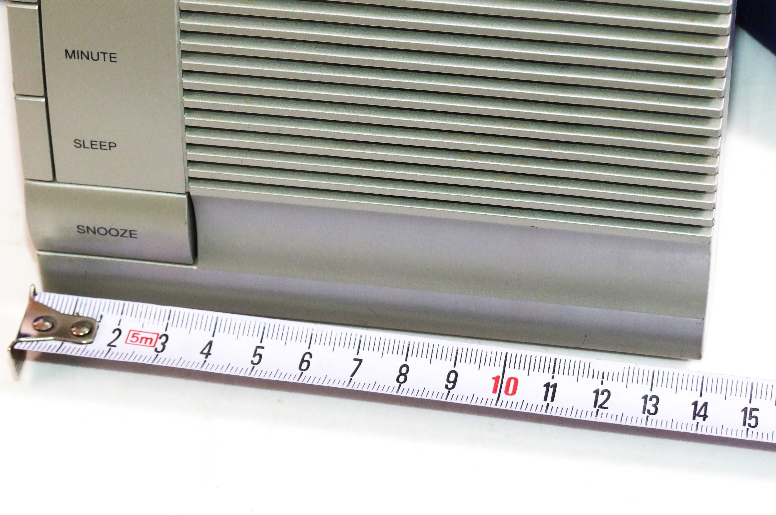 Radio - Ceas WELLTECH, Made in Germany, AM - FM, 220 V, ca NOU