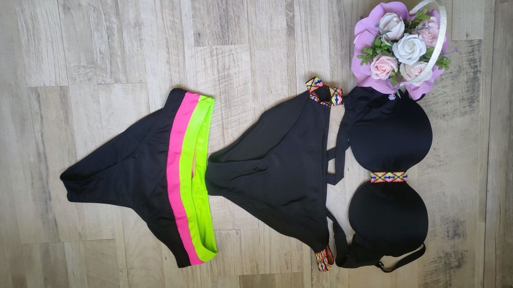 Бански, черен цвят