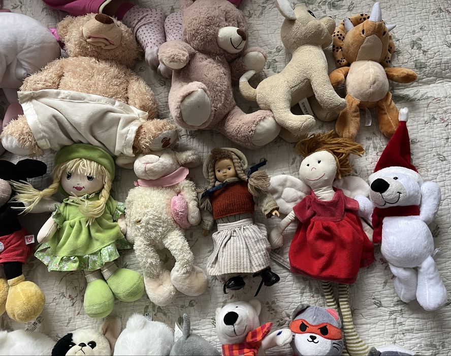 Lot jucării bebelusi si plușuri