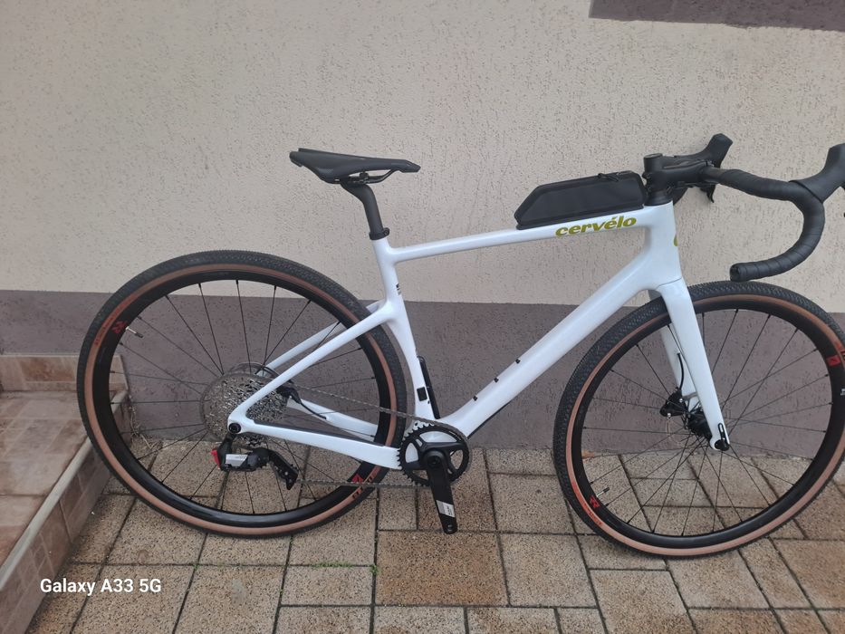 Vând bicicleta cervelo