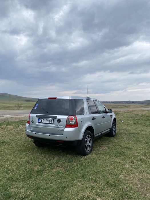 Land rover freelender 2