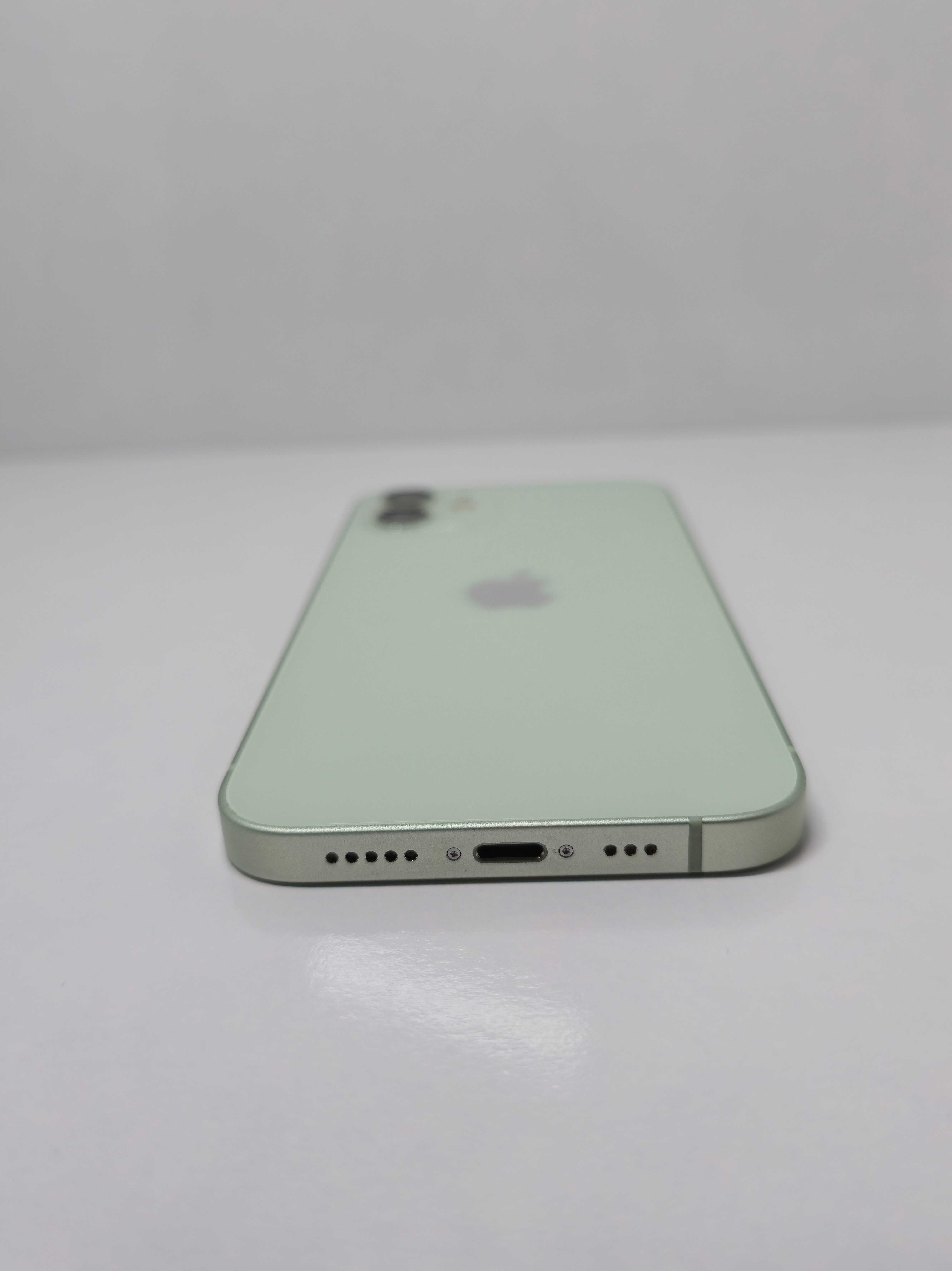 iPhone 12 64GB Mint