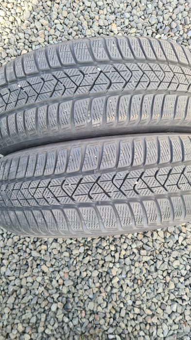 Vand anvelope iarna Pirelli SottoZero 3, 205.60 R17, 7mm !!