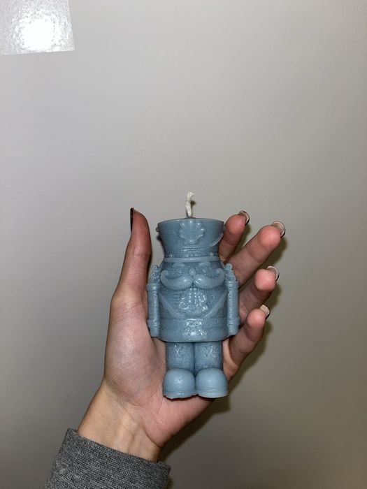 Lumânare soldățel cu miros de vanilie