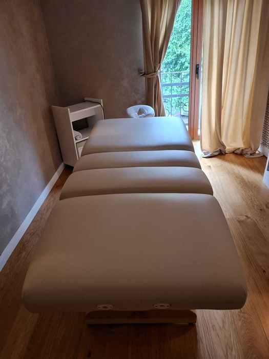 Paturi masaj/dermato-cosmetica, OAKWORKS  (folosite, STARE EXCELENTA)