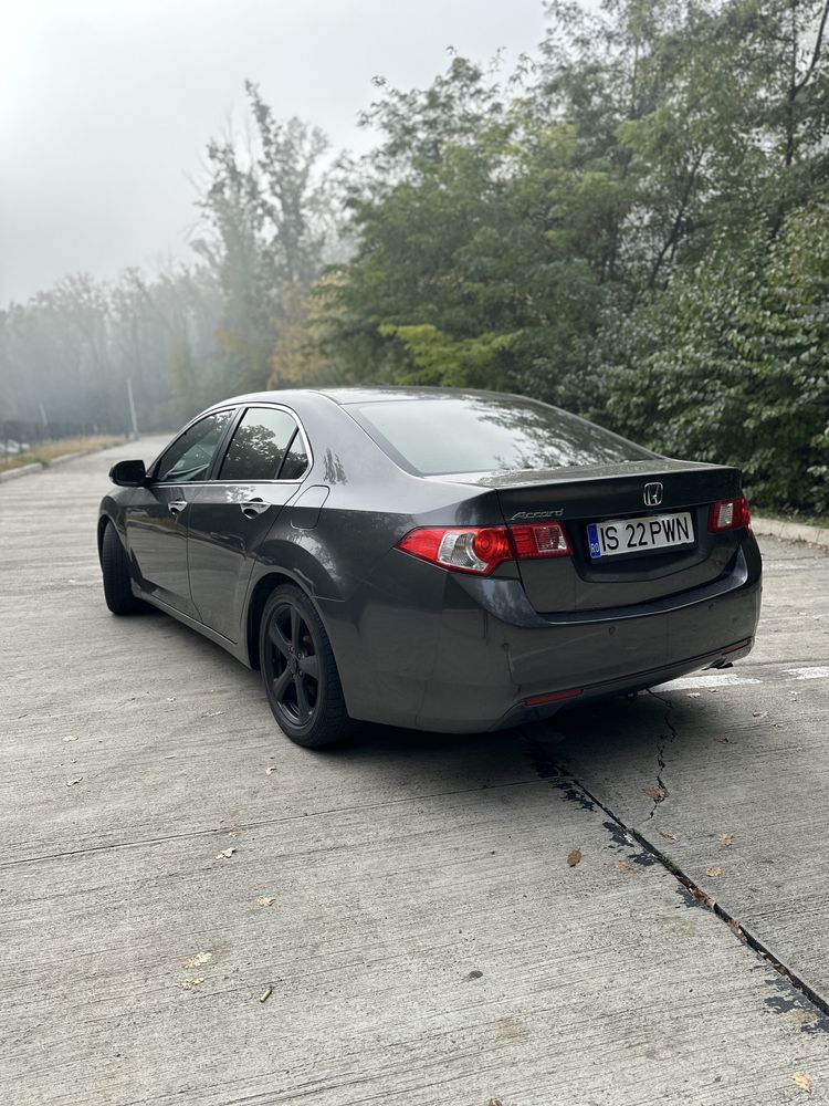 Honda accord 2009