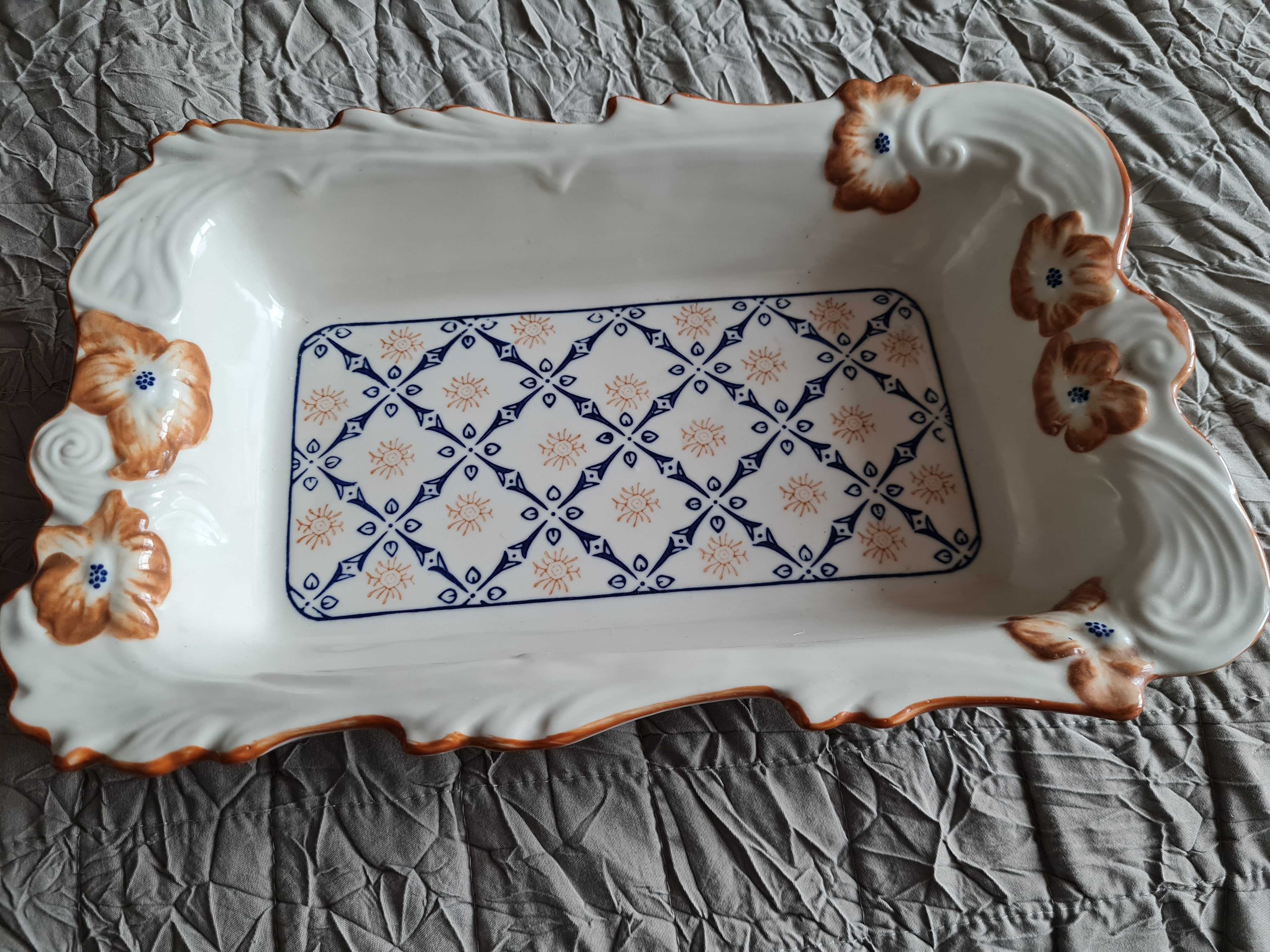 порцеланови ,стъклени чинии
