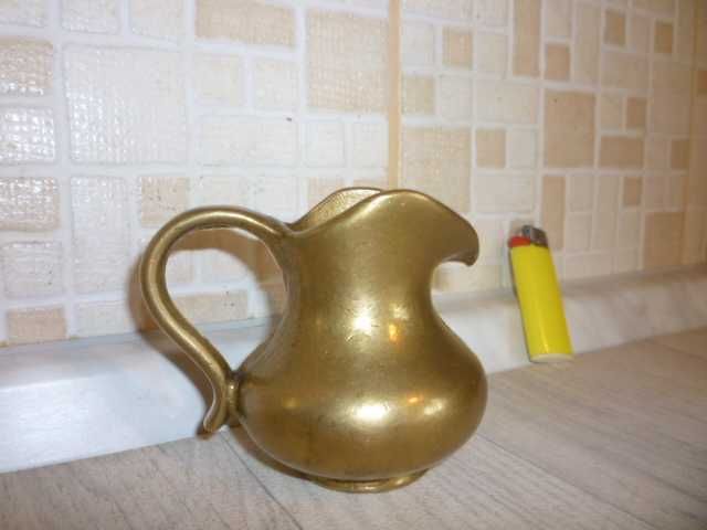 . Бронзова Кана .