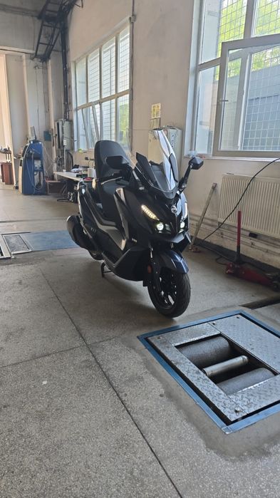 Maxi scuter SYM Cruisym 300cc
