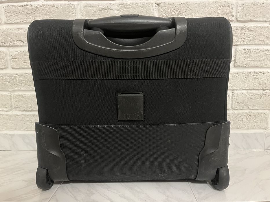 Бизнес куфар Titan