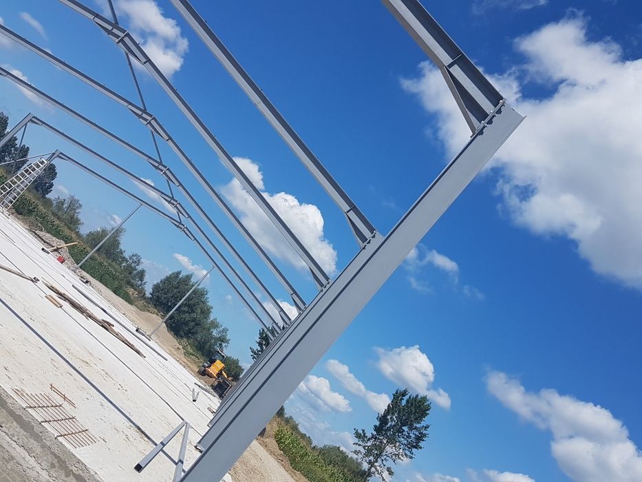 Vand hala metalica 12cu 21m cu stalpul de 4h din profile de 240