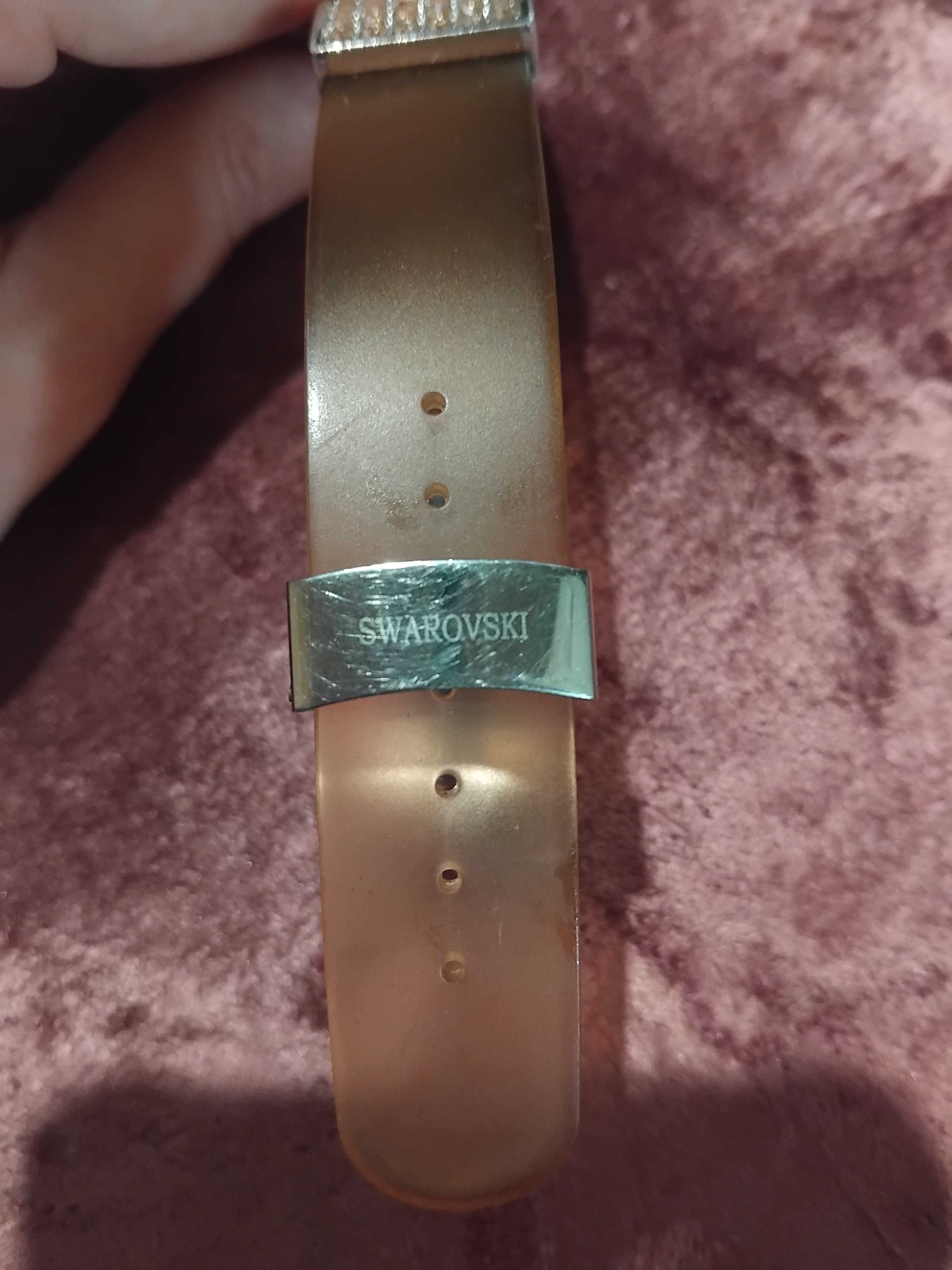 Гривни Swarovski
