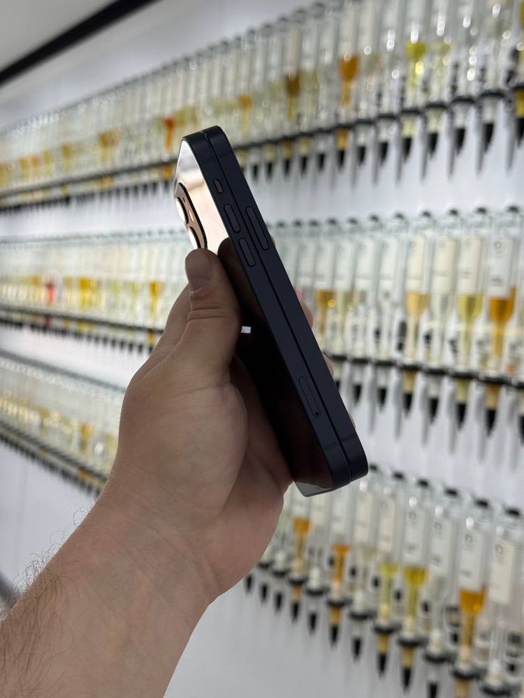 Iphone 12 64/128 gb srochna sotiladi
