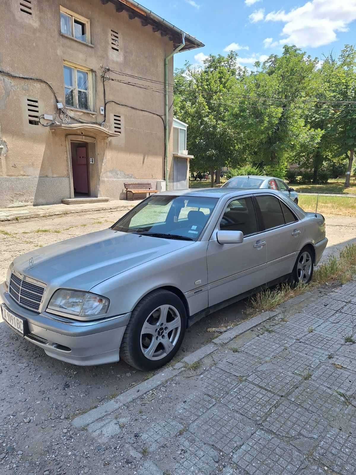 Mercedes C250 140кс