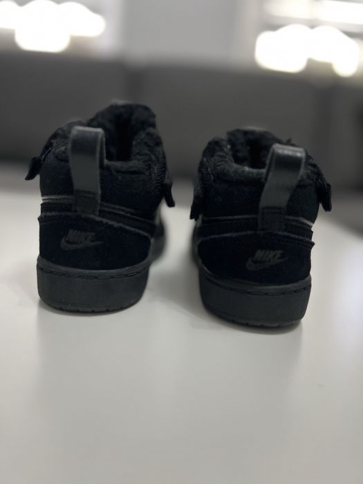 Детски зимни обувки NIKE Court Borough