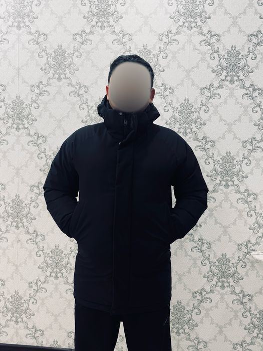 Продам мужскую зимнюю куртку