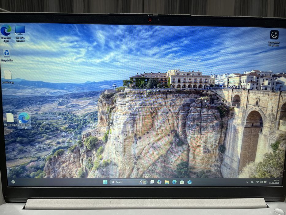 Vand laptop nou nout