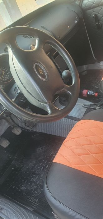 Baz 2106 bolip tolashka beriladi 500$ boshiga 150$ oyma oy