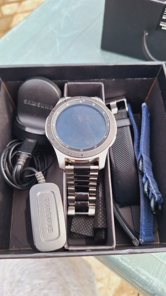 Намалена цена  Samsung watch смарт часовник