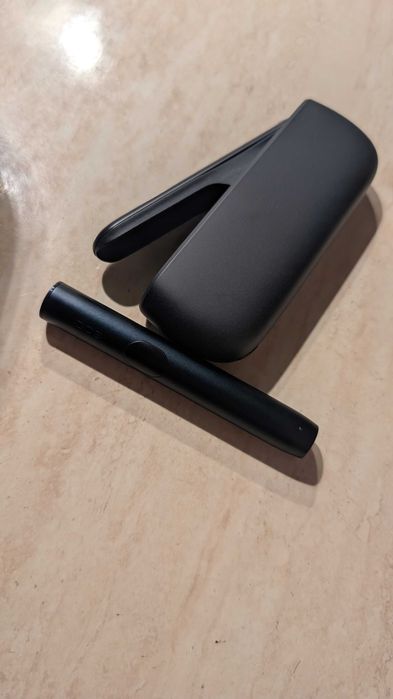 Iqos Iluma în stare foarte buna