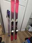 Ski Atomic Vantage 130, bete Leki Rider 95