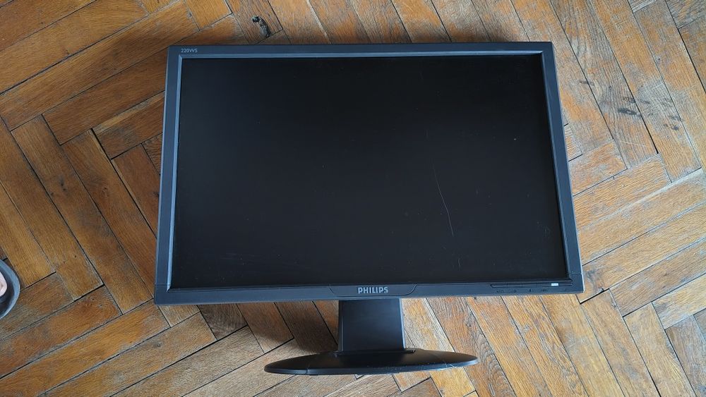 Монитор Phillips 22 in