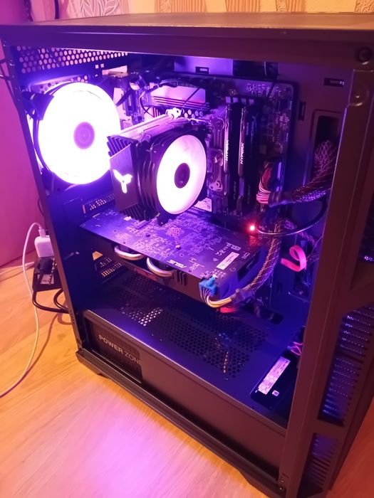 Геймърски  компютър i5 6600к 8gb ssd 256