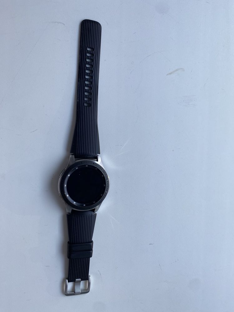 Часы Galaxy Watch L22