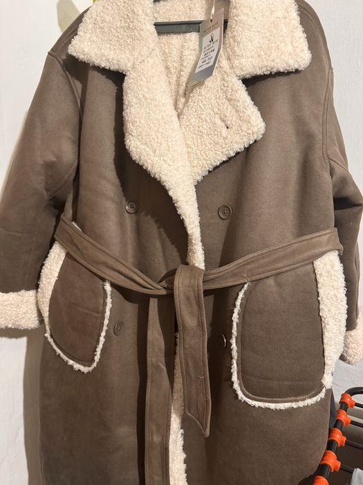 Продам шубу,цена 60000 тг,