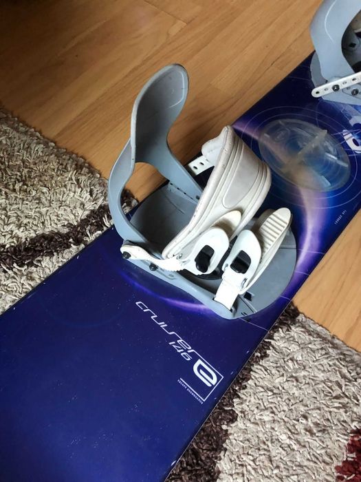 Placa Snowboard  Escape 146 cu legaturi stare perfecta