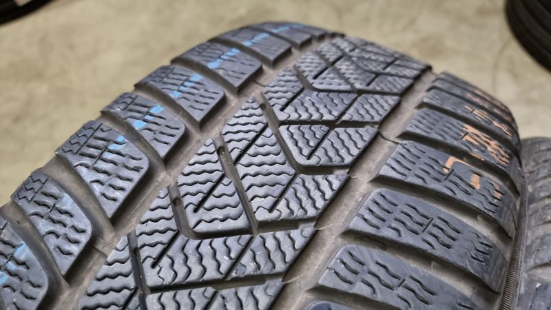 225/45/19 PIRELLI 4бр