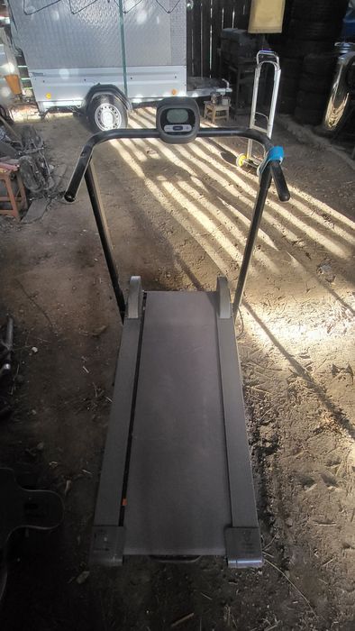 Vand banda de alergat