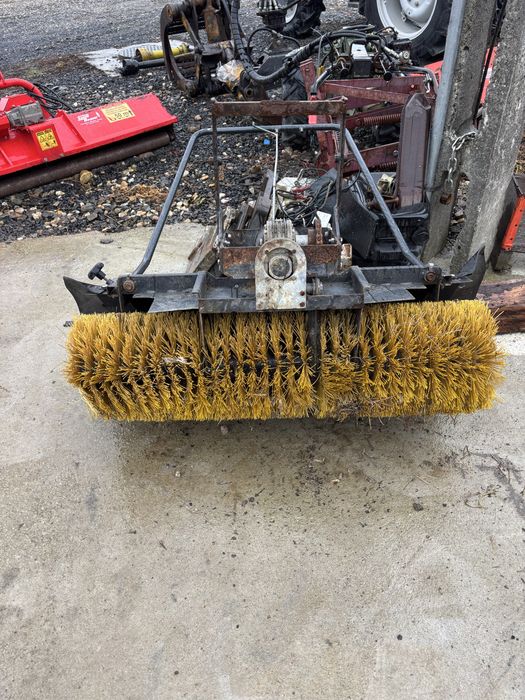 Matura pentru tractoras de gazon