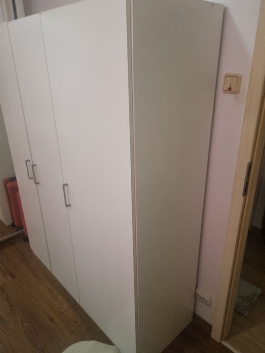 Dulap alb ikea 3 usi