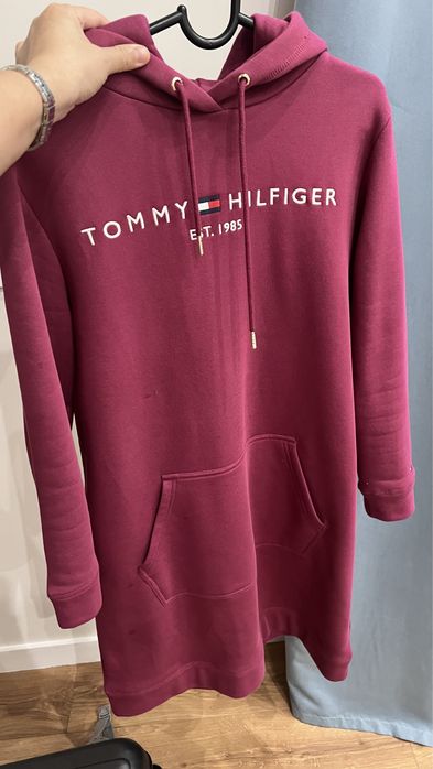 Туника Tommy Helfiger. Размер s/m . Состояние хорошие.