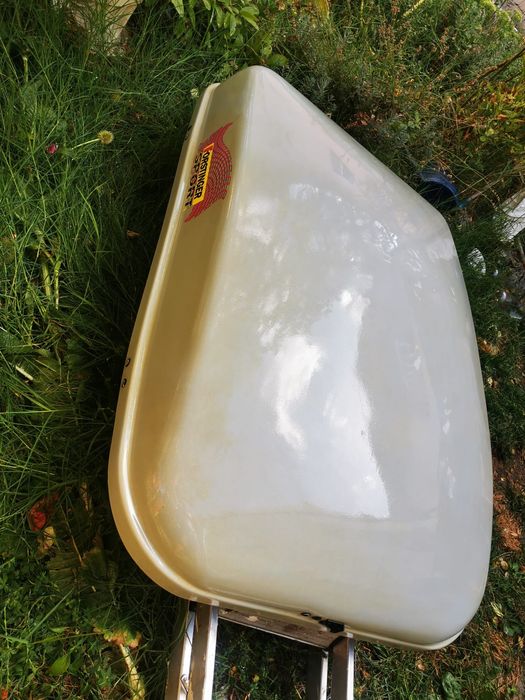 Vând cutie bagaje box portbagaj Forstinger cu sistem antifurt stare bu