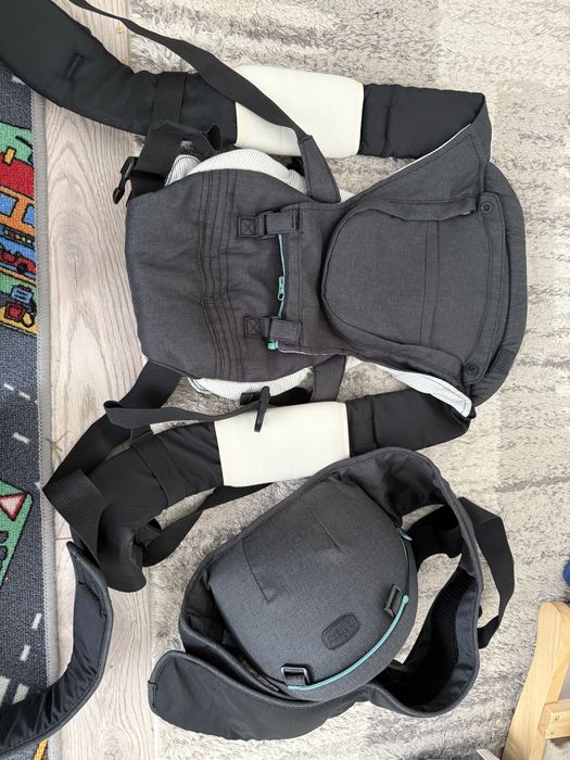 Marsupiu Chicoco Hip 3 în 1 , scaun ecogronomic pentru copii 0+