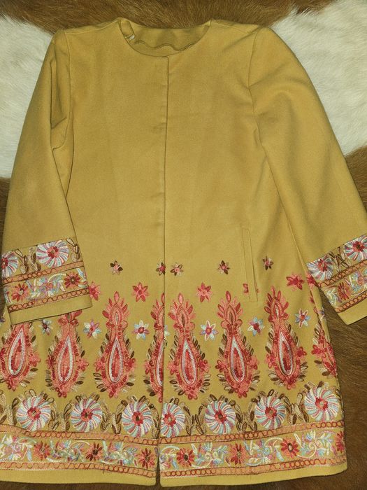 Vand palton brodat cașmir Xl