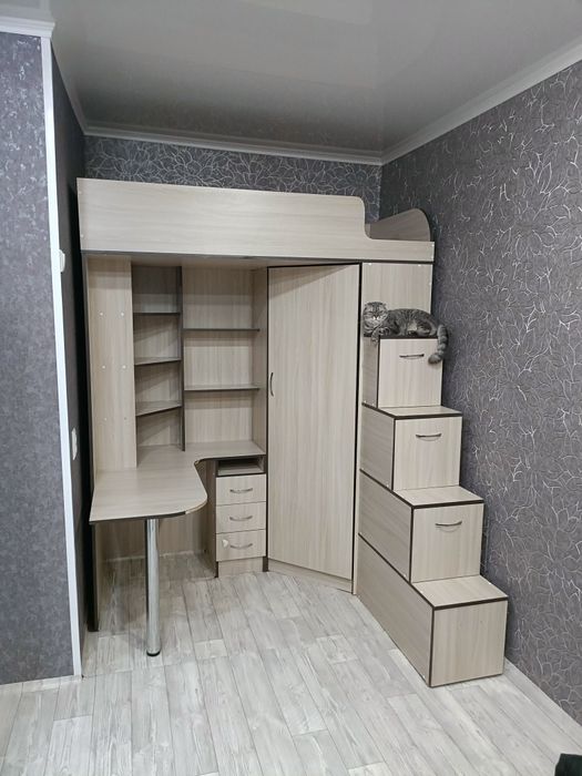 Продам кровать чердак