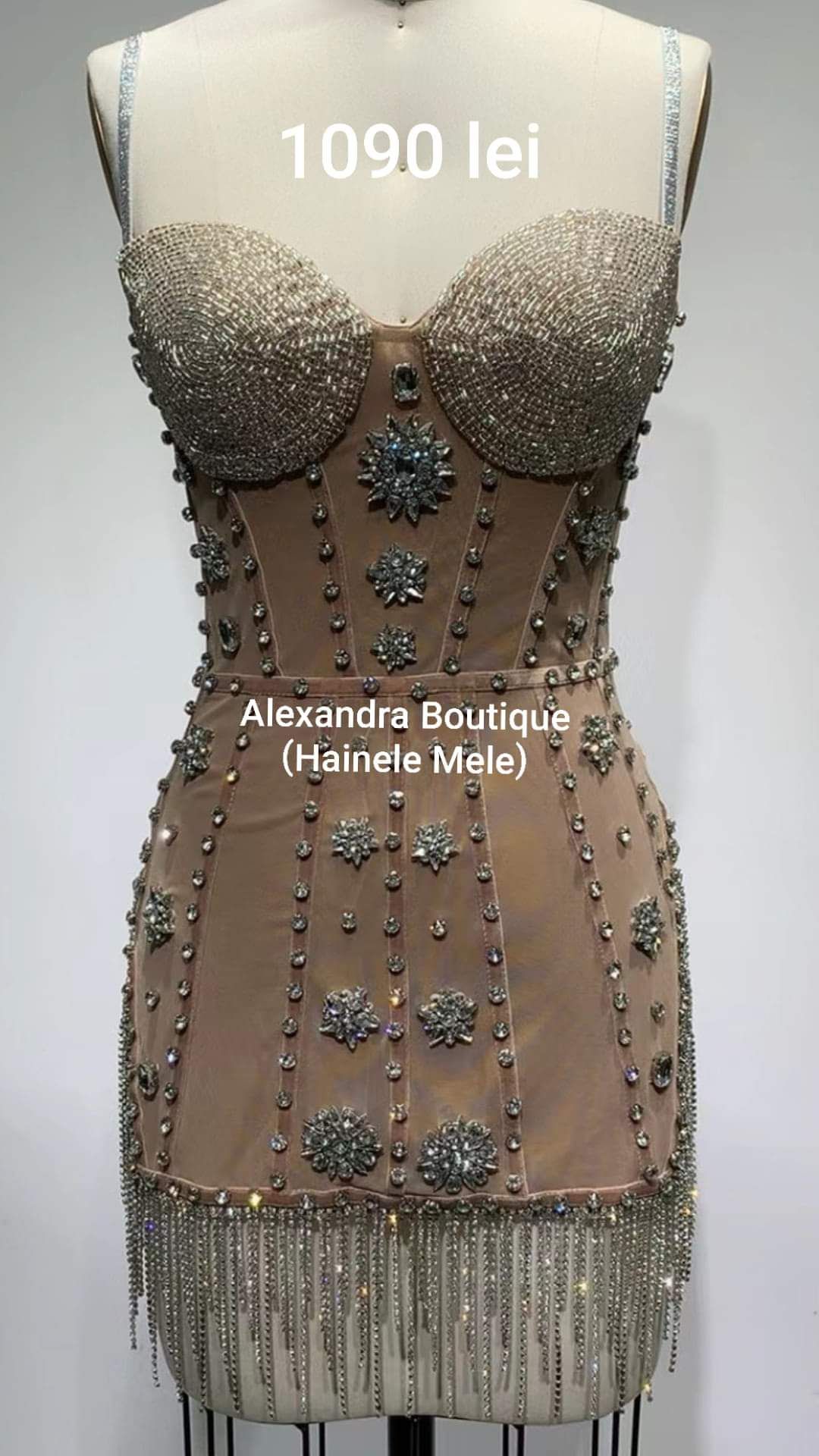 Rochie cu cristale