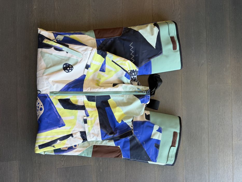 Geci si pantaloni ski