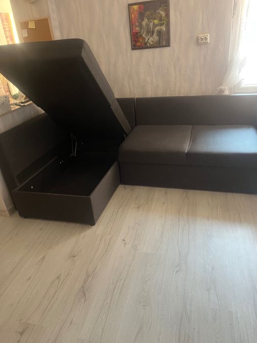 Ъглов диван като нов