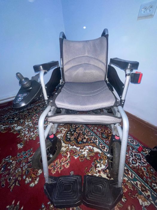 Nogironlar aravachasi elektronniy